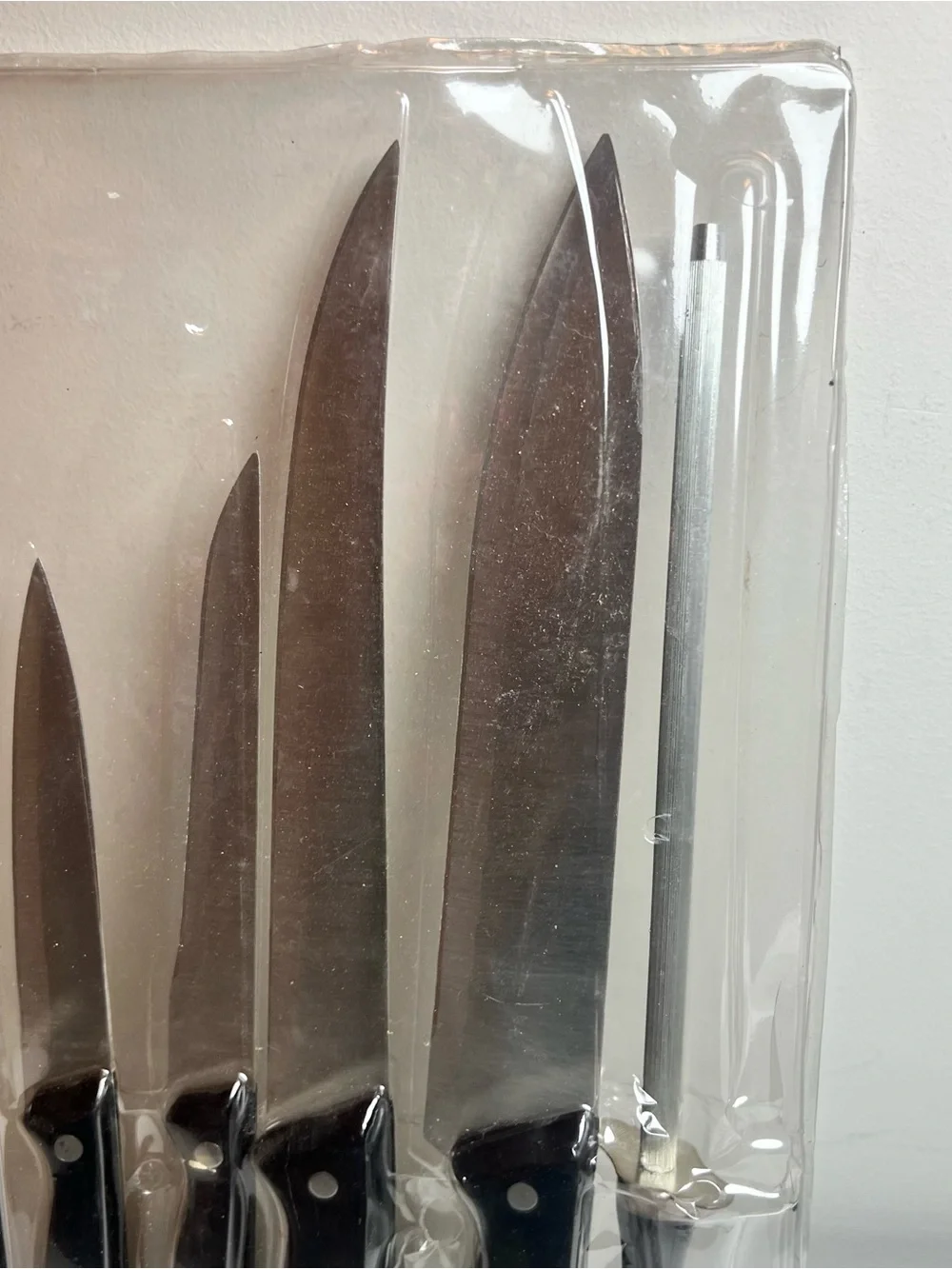 6-Piece Black Handle Knife Set with Honing Steel
